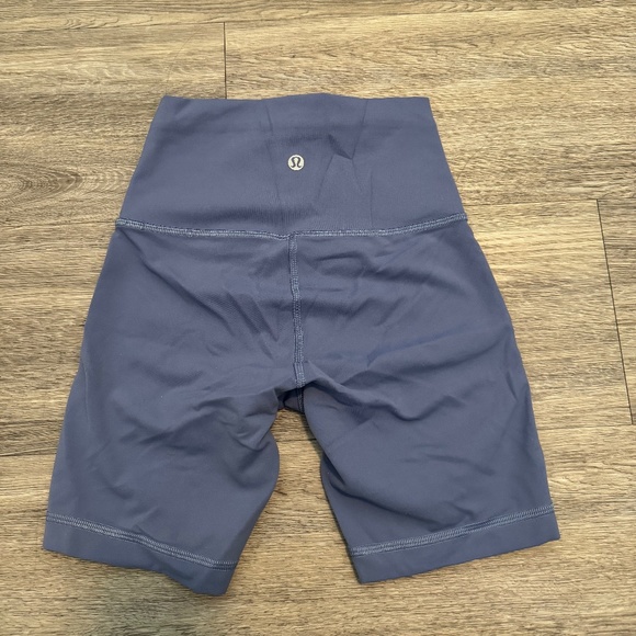 Lululemon shorts - Picture 1 of 2